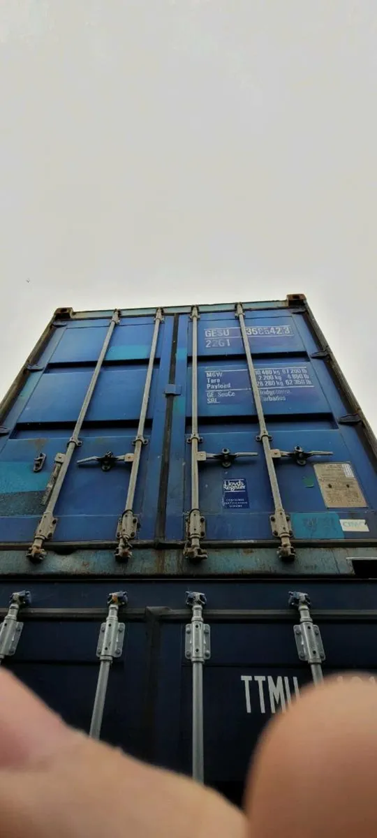 Used 20' Container - Image 4