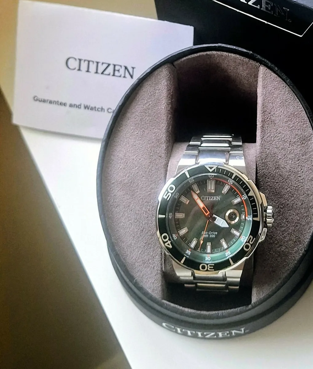 Mens Citizen eco drive watch - Image 2