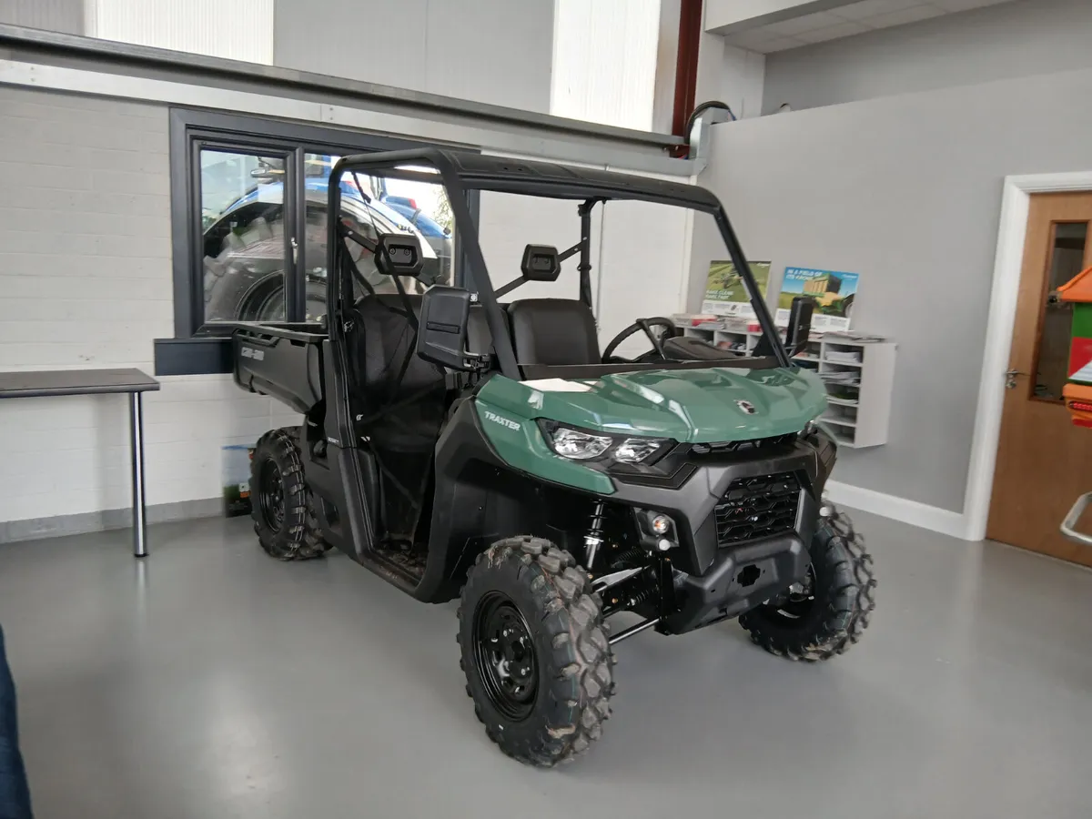 Can-am Traxter HD9 - Image 1