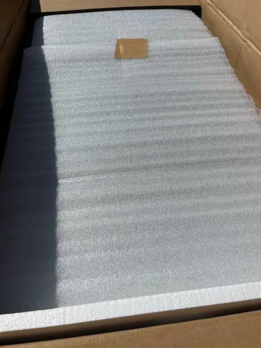 New Fendt Bonnet - Image 2