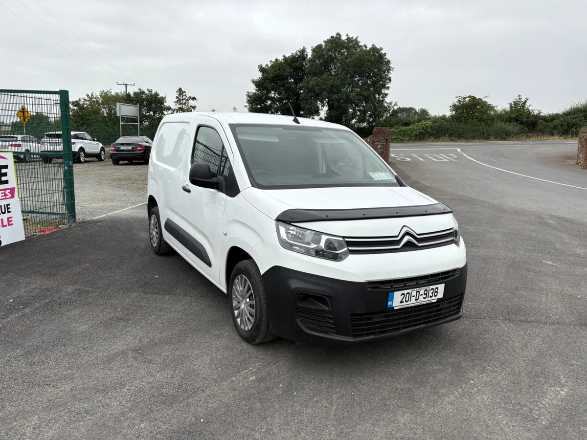 Citroen Berlingo 2020 3 seats - Image 1