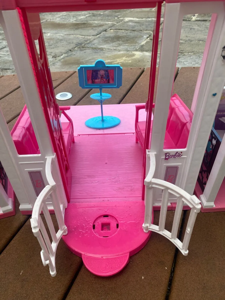 Barbie house - Image 4