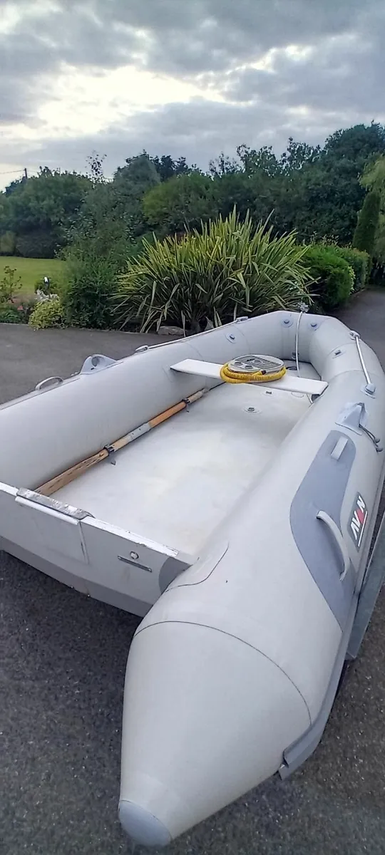Avon 3.40m inflatable dinghy (2005) - Image 4
