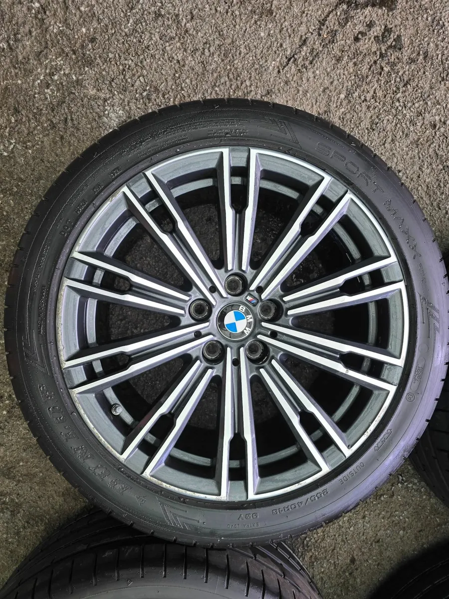 Original R18 Bmw 3 series R18 Alloys - Image 2