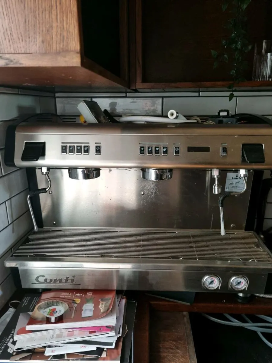 Commercial Coffee Machine with Grinder and Boiler - Image 1