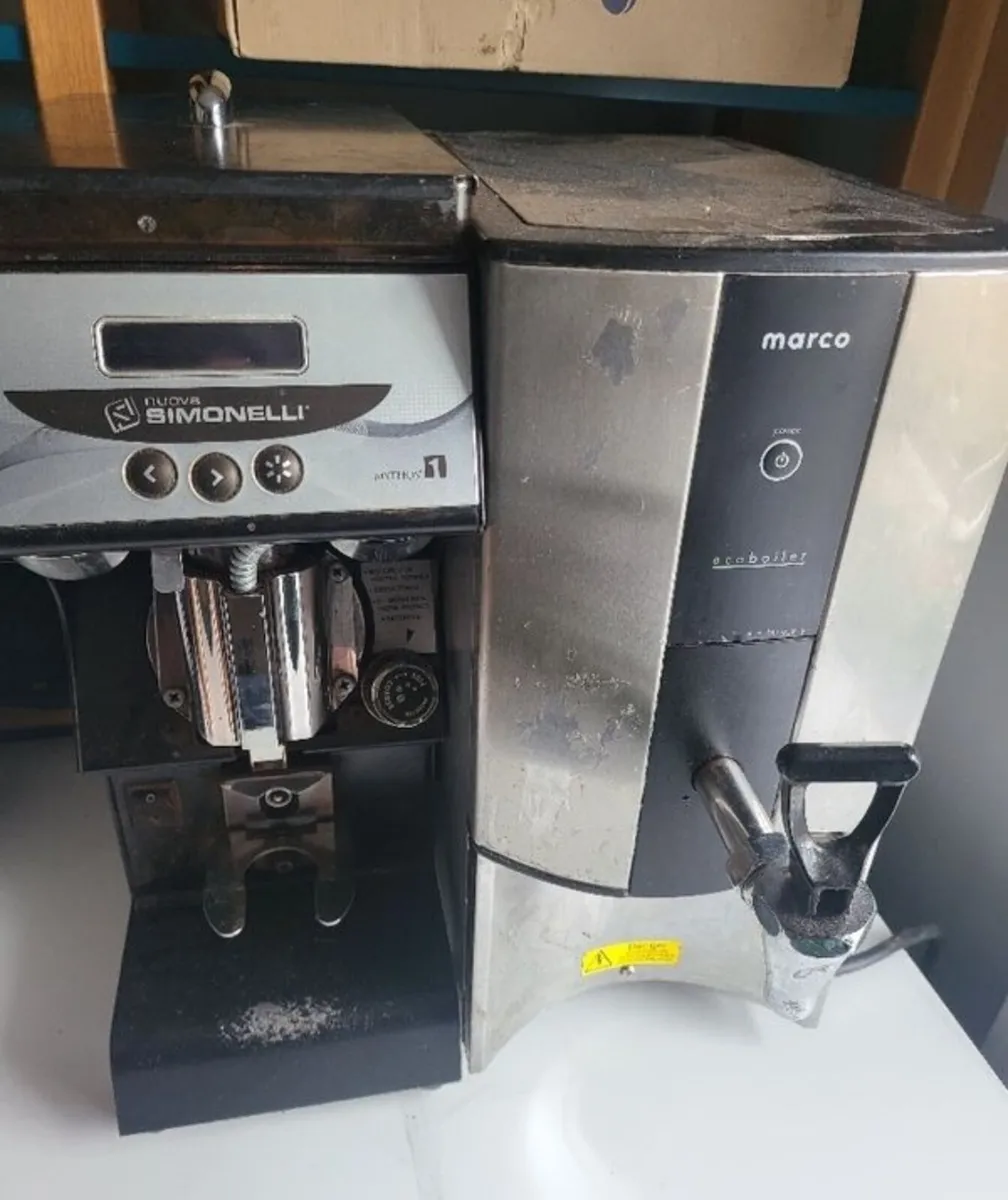 Commercial Coffee Machine with Grinder and Boiler - Image 3