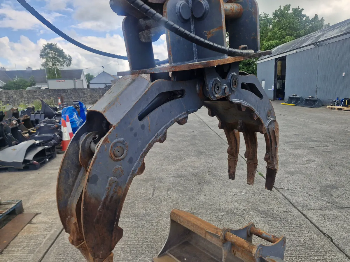 13T Hydraulic Rock timber grab - Almost new - Image 2