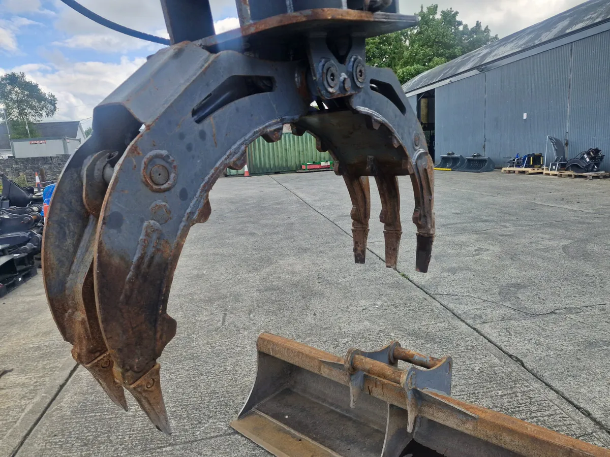 13T Hydraulic Rock timber grab - Almost new - Image 1