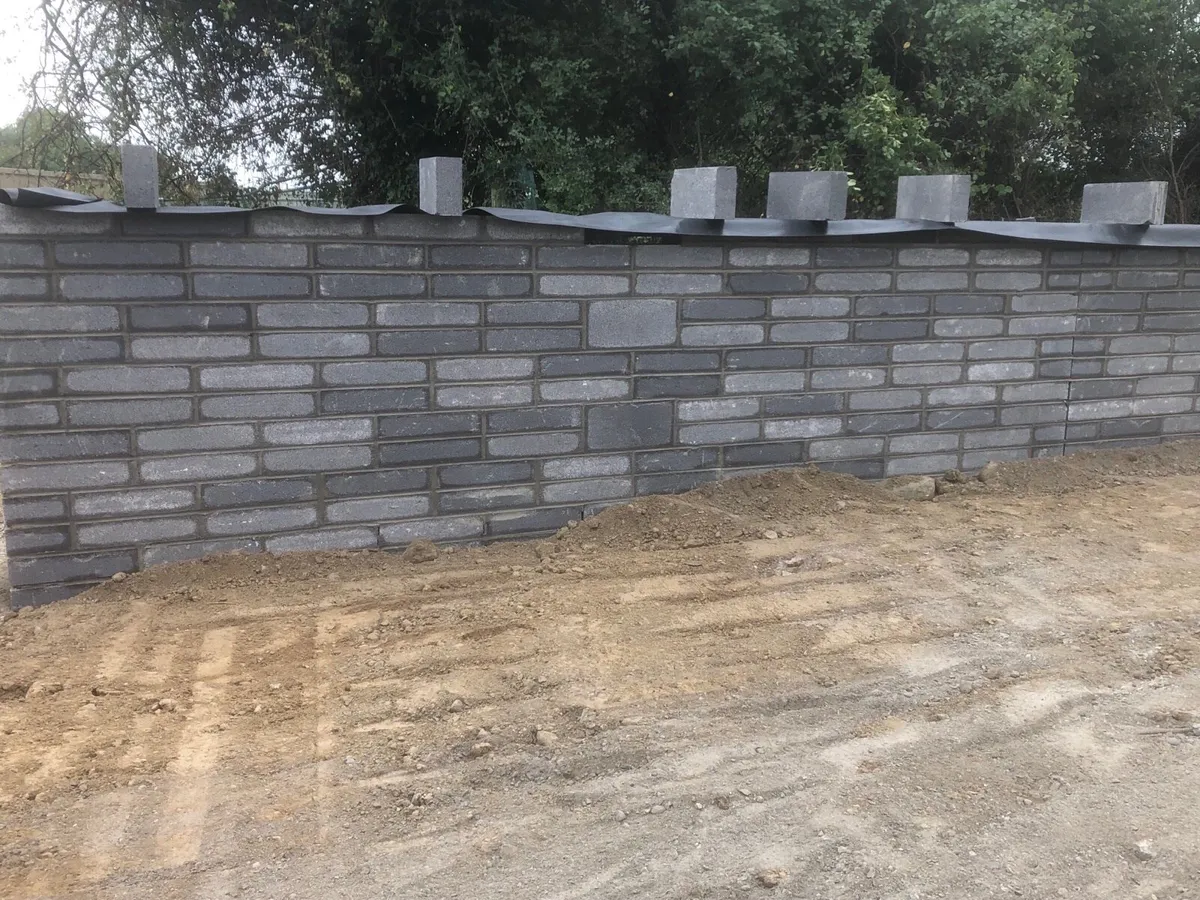 Blocklaying - Image 2