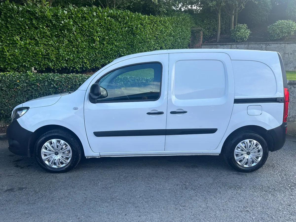 Mercedes-Benz Citan 2021 - Image 2