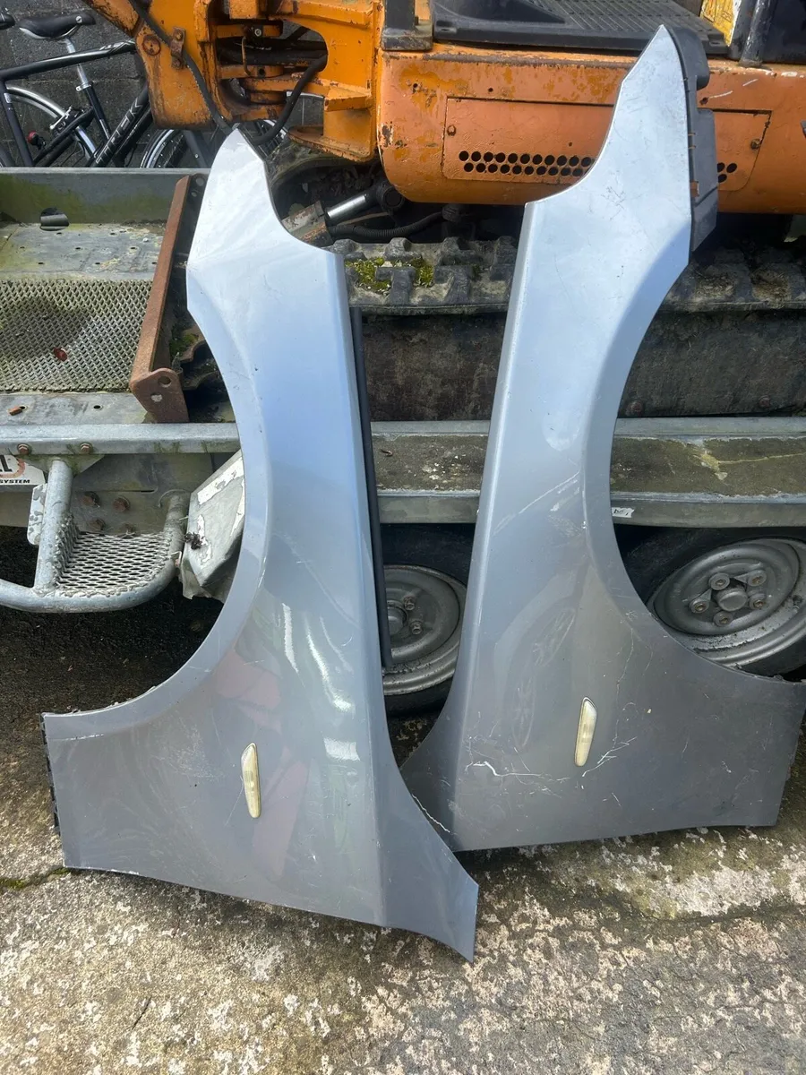 Vw polo parts BMW 5 series parts - Image 4