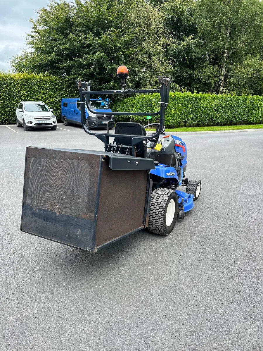 Iseki 323 Low Dump - Image 3