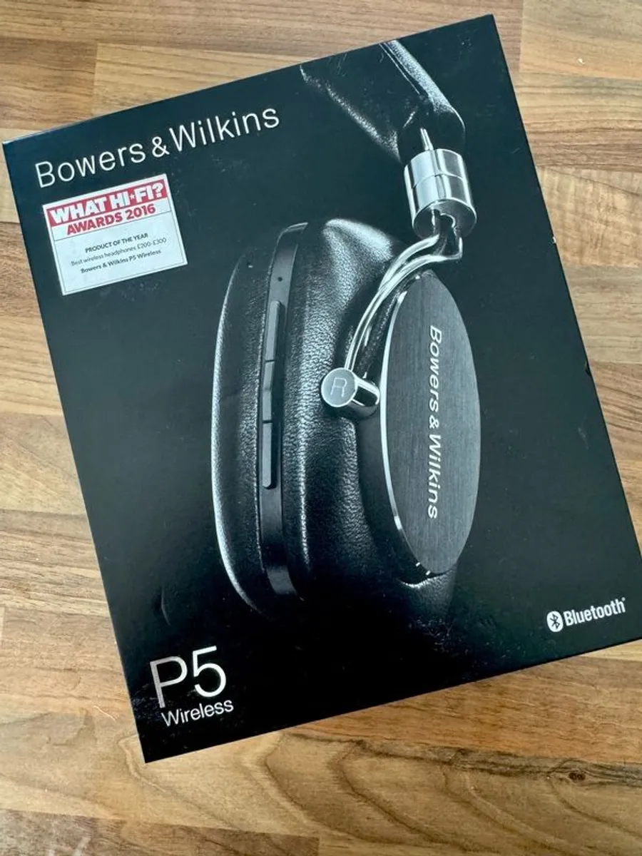 Bowers & Wilkins P5 Bluetooth Headphones - Image 1
