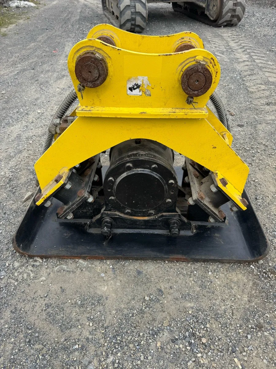 Excavator whacker - Image 2