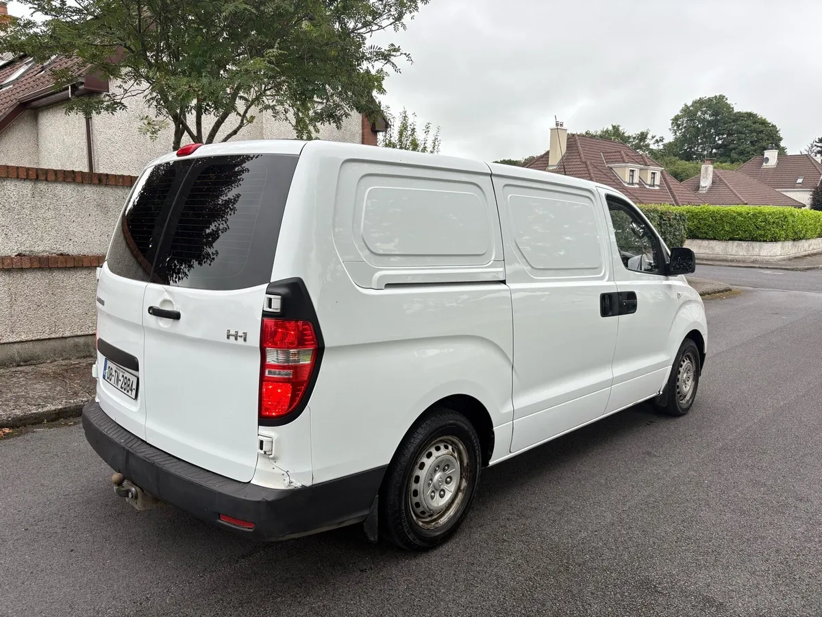 2008 Hyundai H1 2.5 Diesel - Image 2