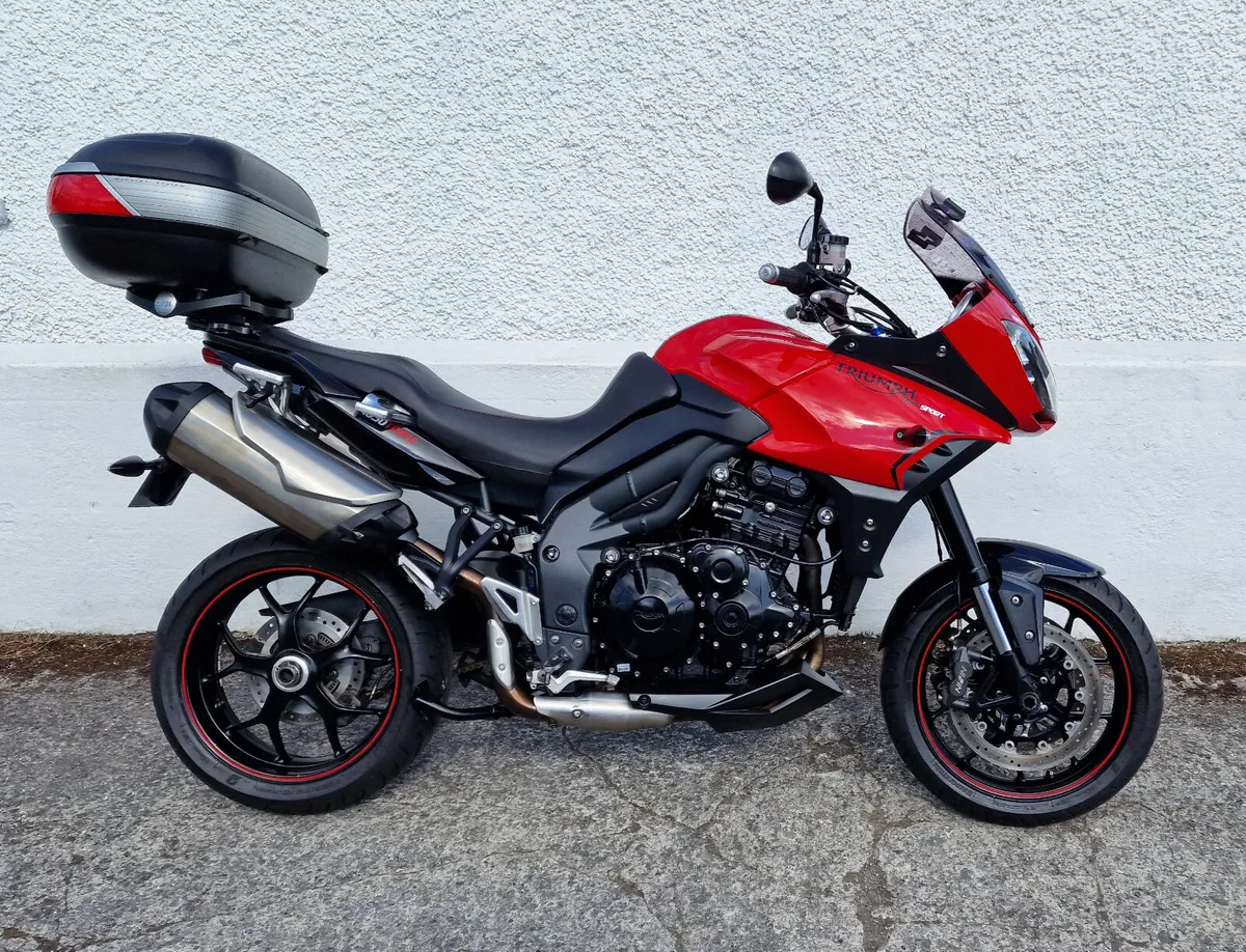 Tiger 1050 Sport @ Doyles Athlone - Image 1