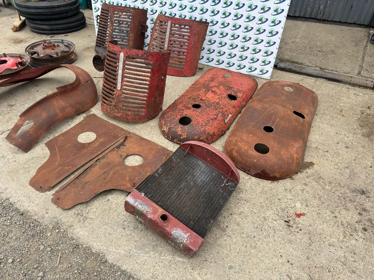 Large Selection of David Brown Cropmaster Parts - Image 2