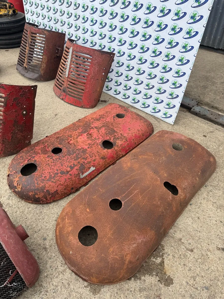 Large Selection of David Brown Cropmaster Parts - Image 4