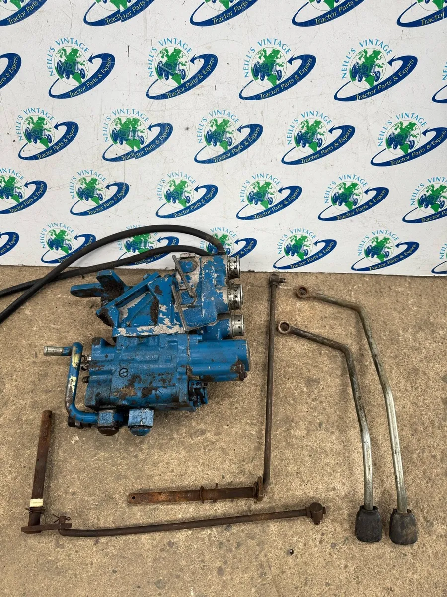 Ford 3rd & 4th Spool Valve to suit Q Cab Models - Image 1