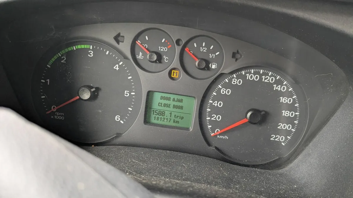 Sunlight Motorhome - Bunkbed LHD - Image 4