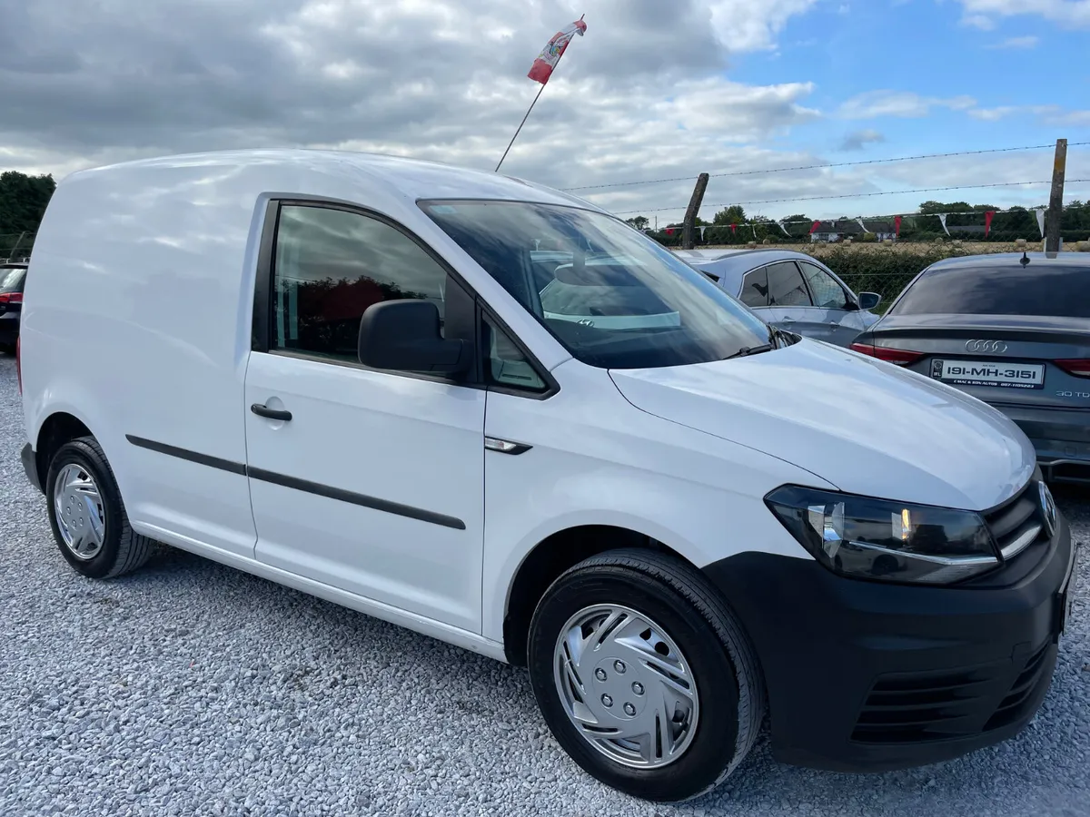 Volkswagen Caddy 2.0 **Low KMS** - Image 1