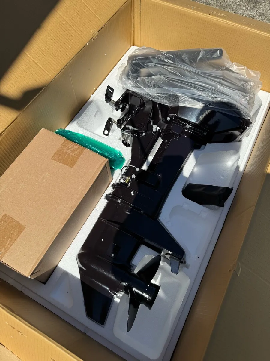 New Tohatsu 9.8/18 2 stroke in stock - Image 1