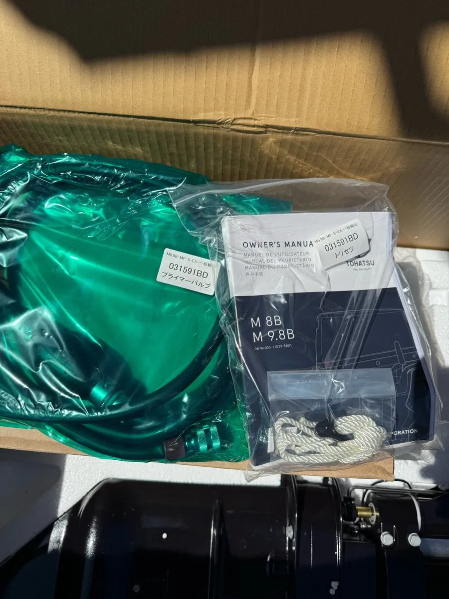 New Tohatsu 9.8/18 2 stroke in stock - Image 4