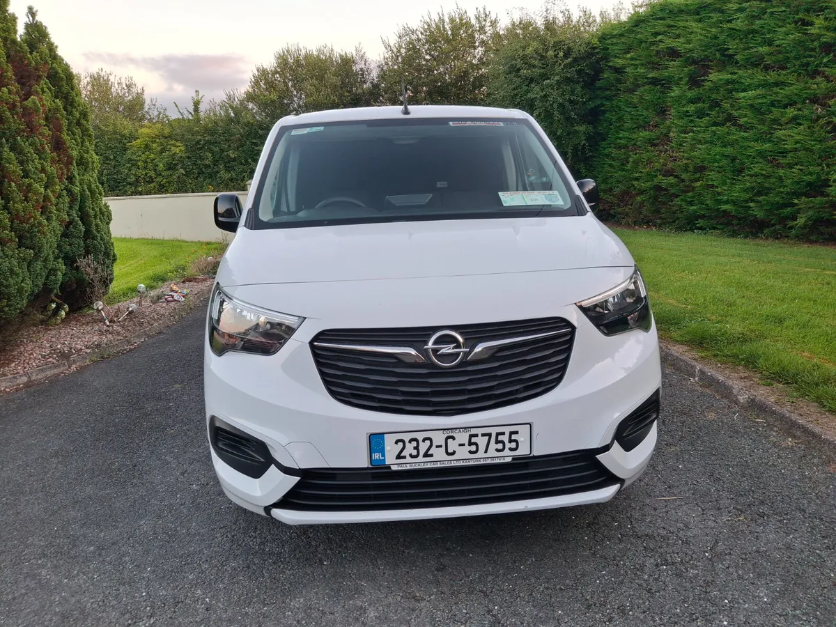 Opel Combo 2023 - Image 2