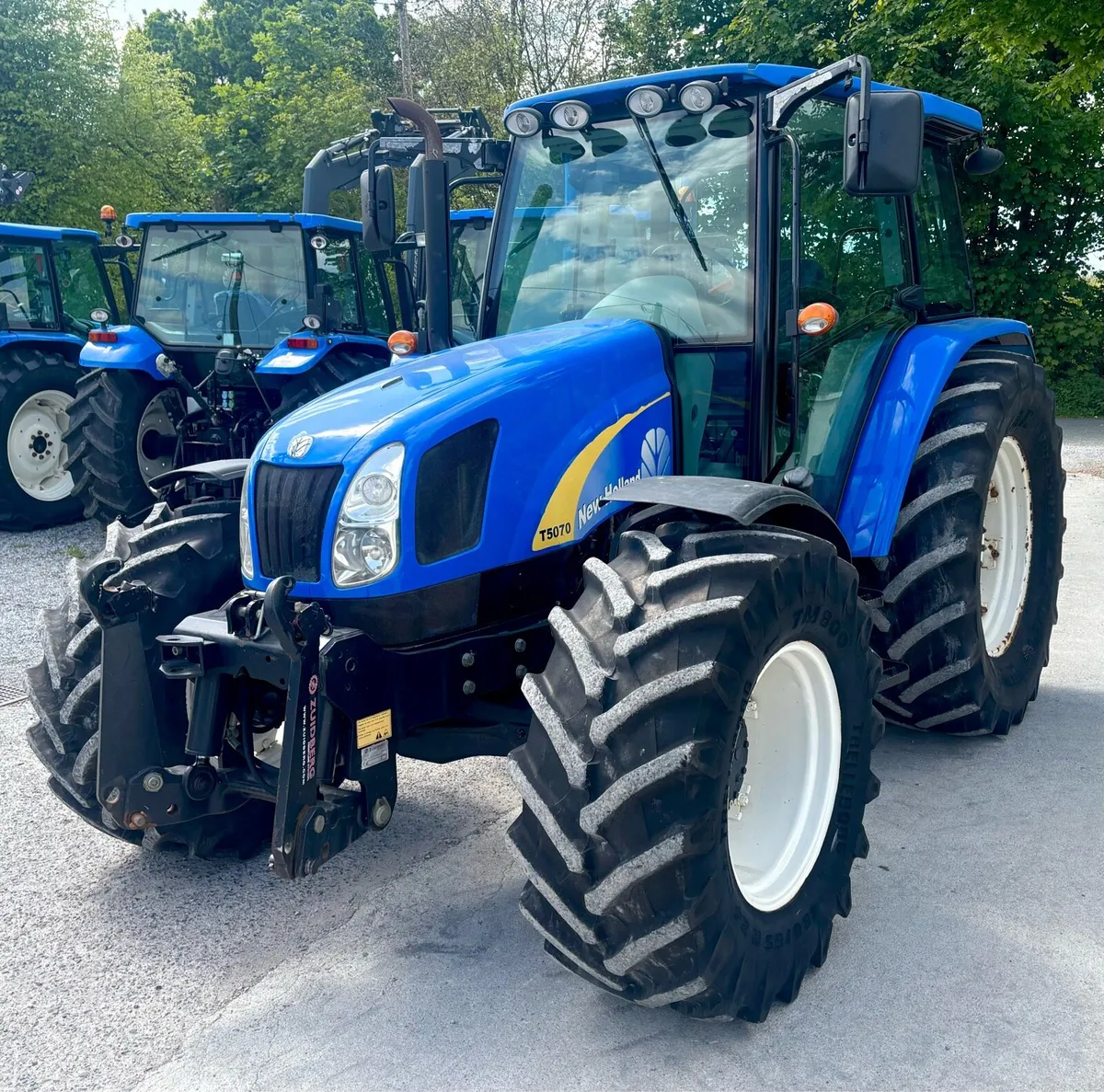 NEW HOLLAND T5070 *** Low Hours*** - Image 2