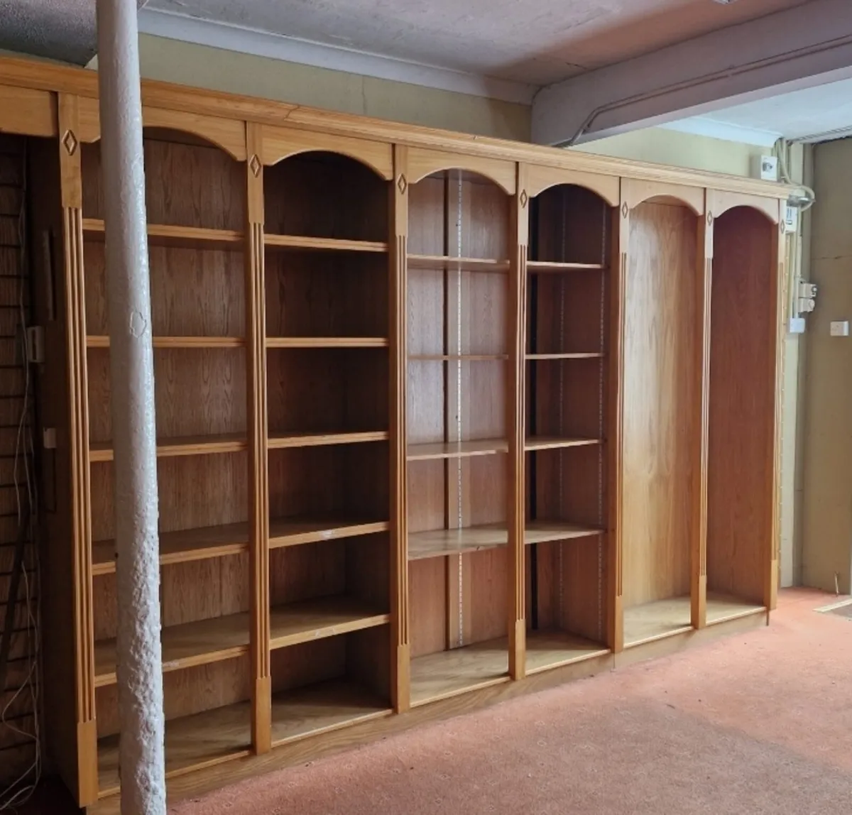 SHOP Retail wooden Units - Image 1