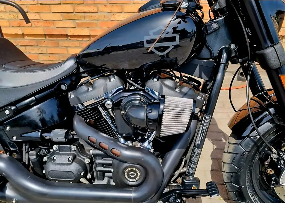 Harley-Davidson softail fatbob - Image 4