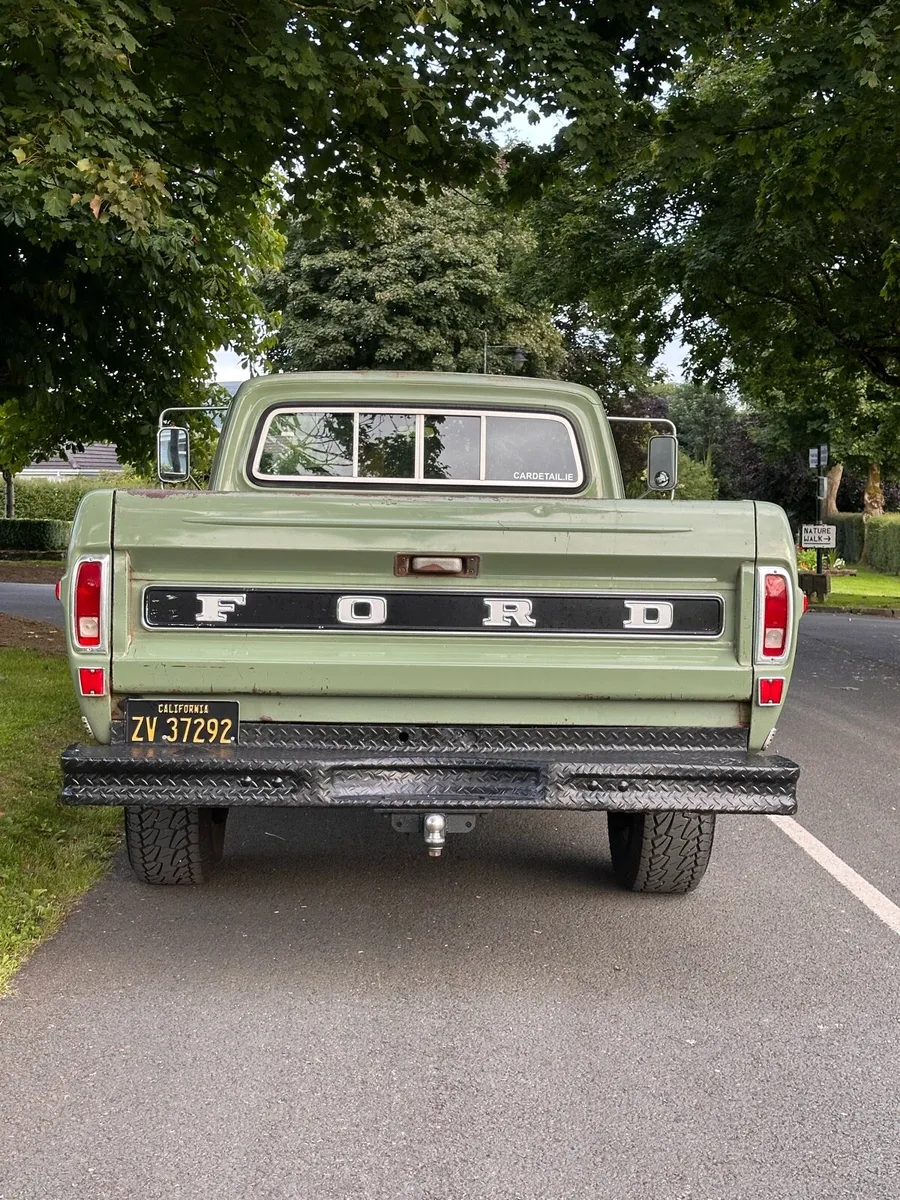 Ford F250 Camper Special 1971 - Image 3