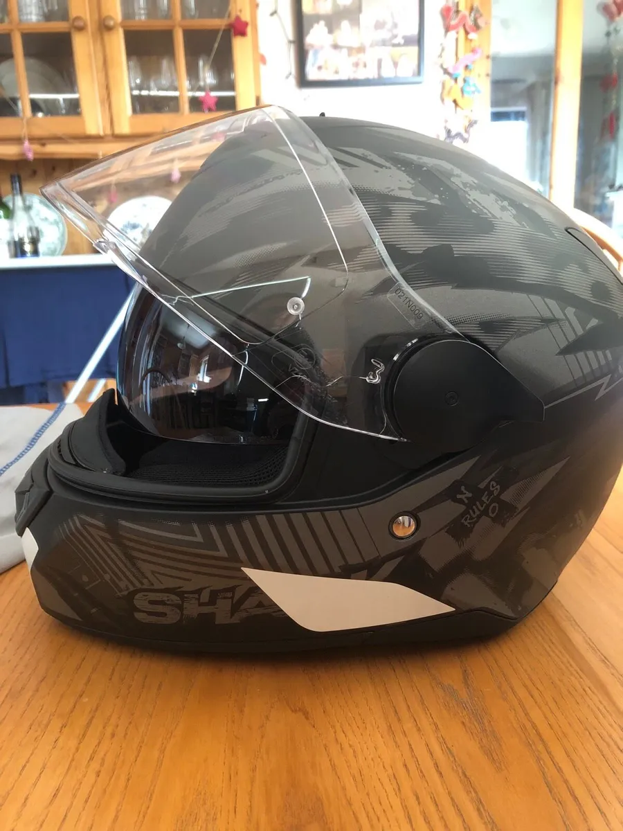 Shark Motorcycle Helmet size S black - Image 2