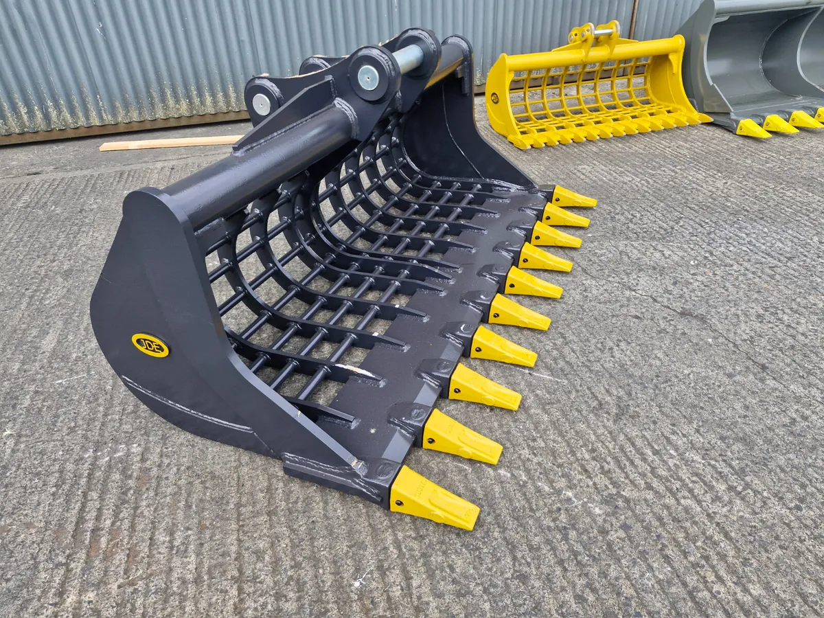 13T Heavy duty ditching riddle rake - Image 2