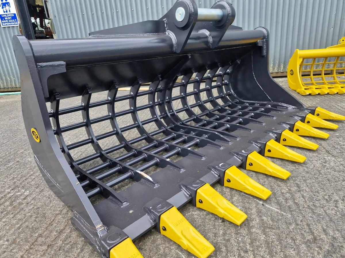 13T Heavy duty ditching riddle rake - Image 1