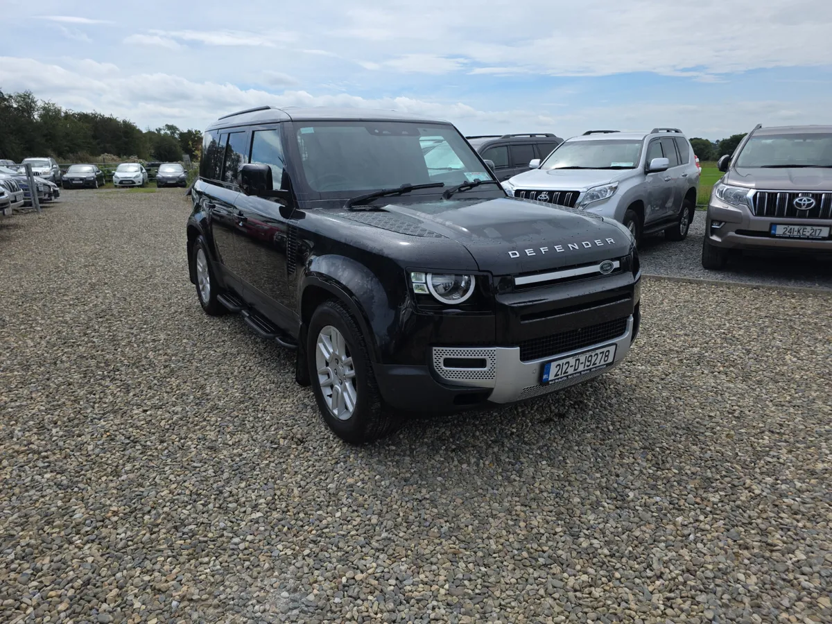 Landrover Defender 3 Seater - Image 2