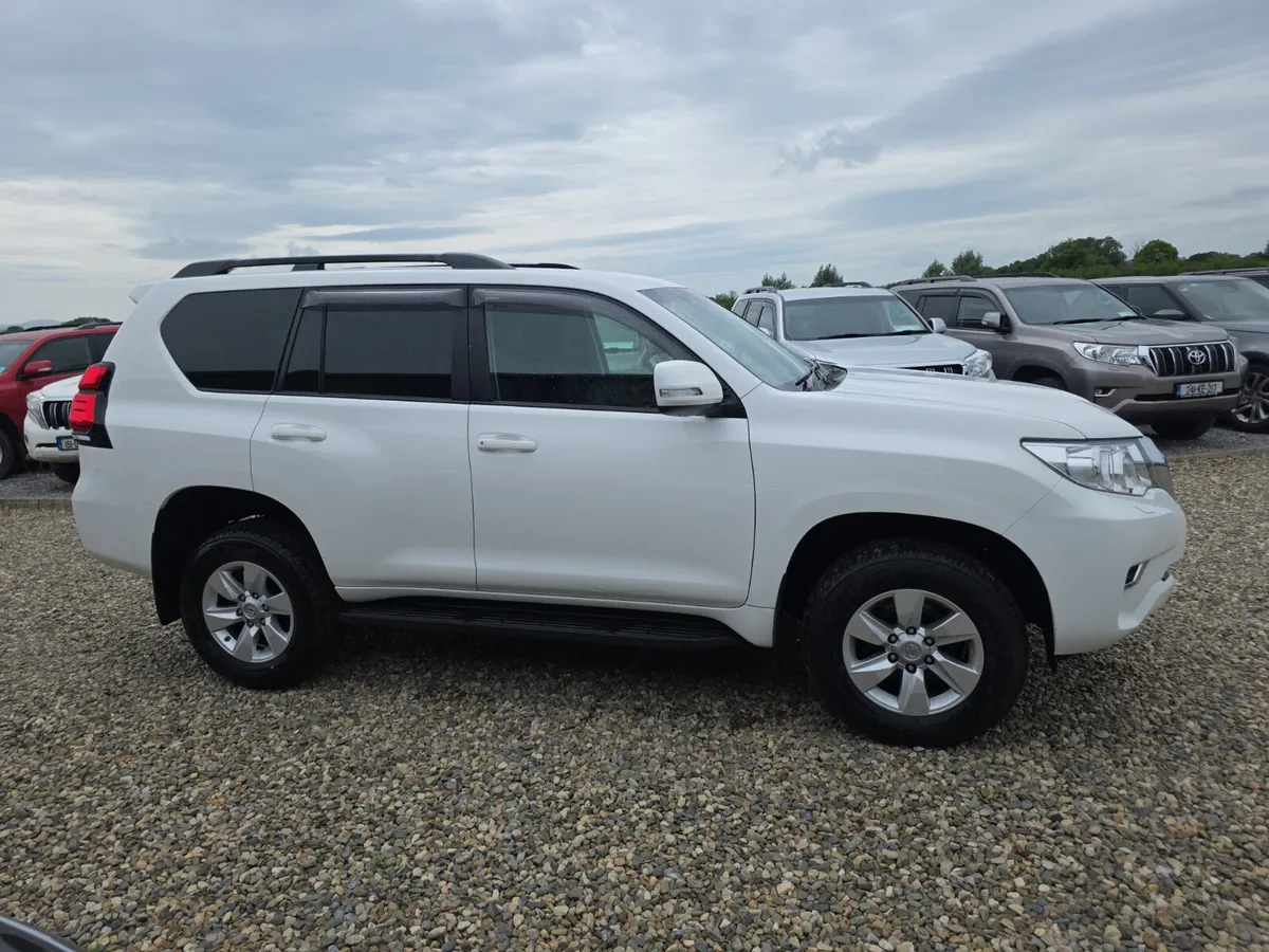 Toyota Land Cruiser GX LWB 204Bhp - Image 4