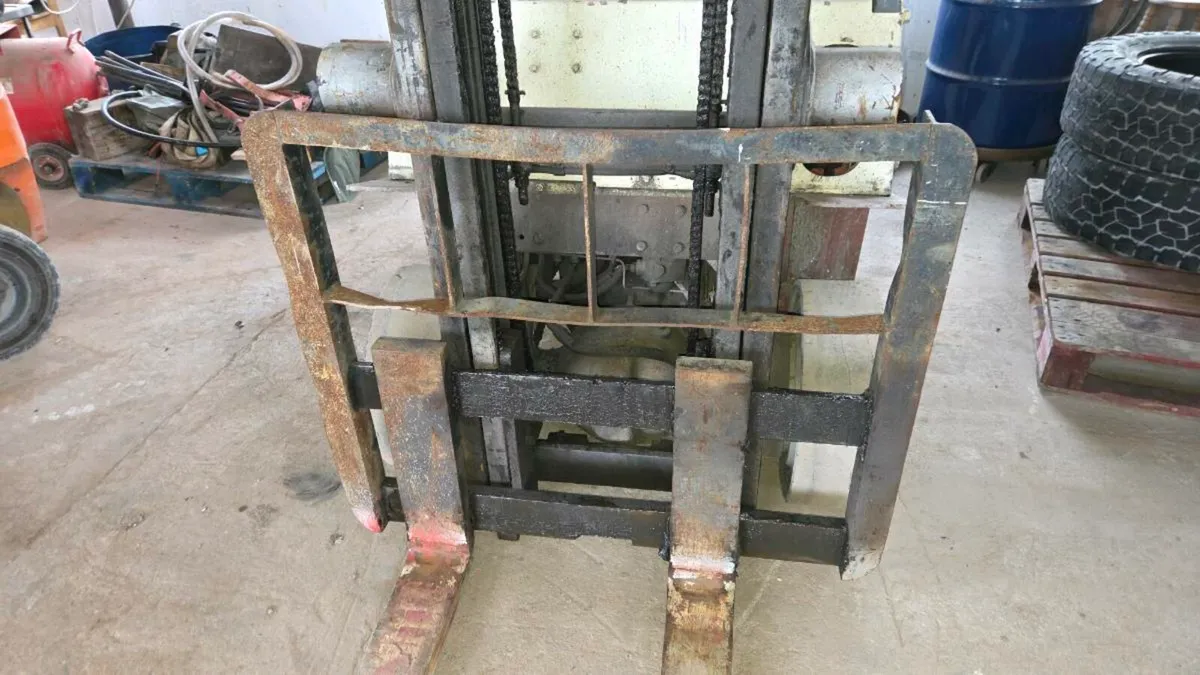 Fork Lift - Image 4