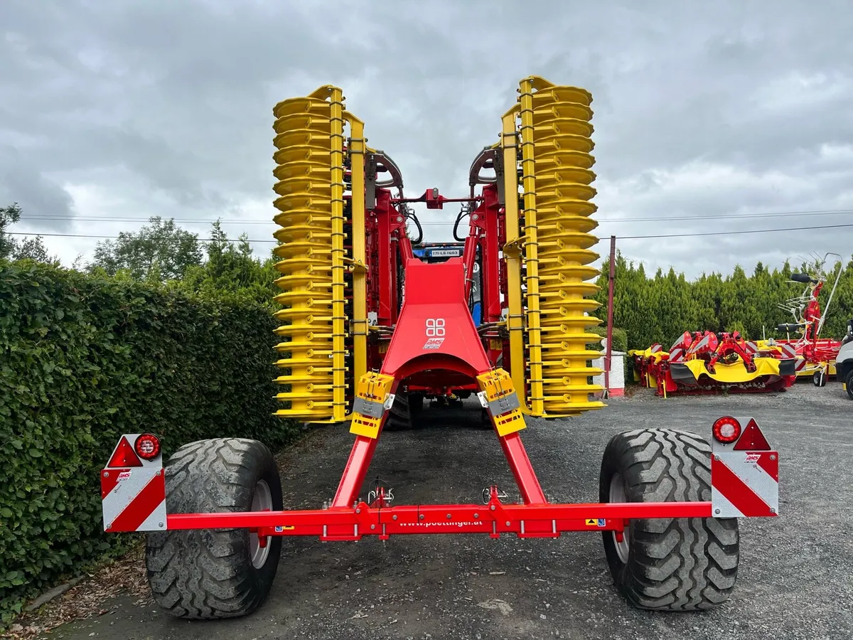 Pottinger 5m Disc Harrow - Image 3