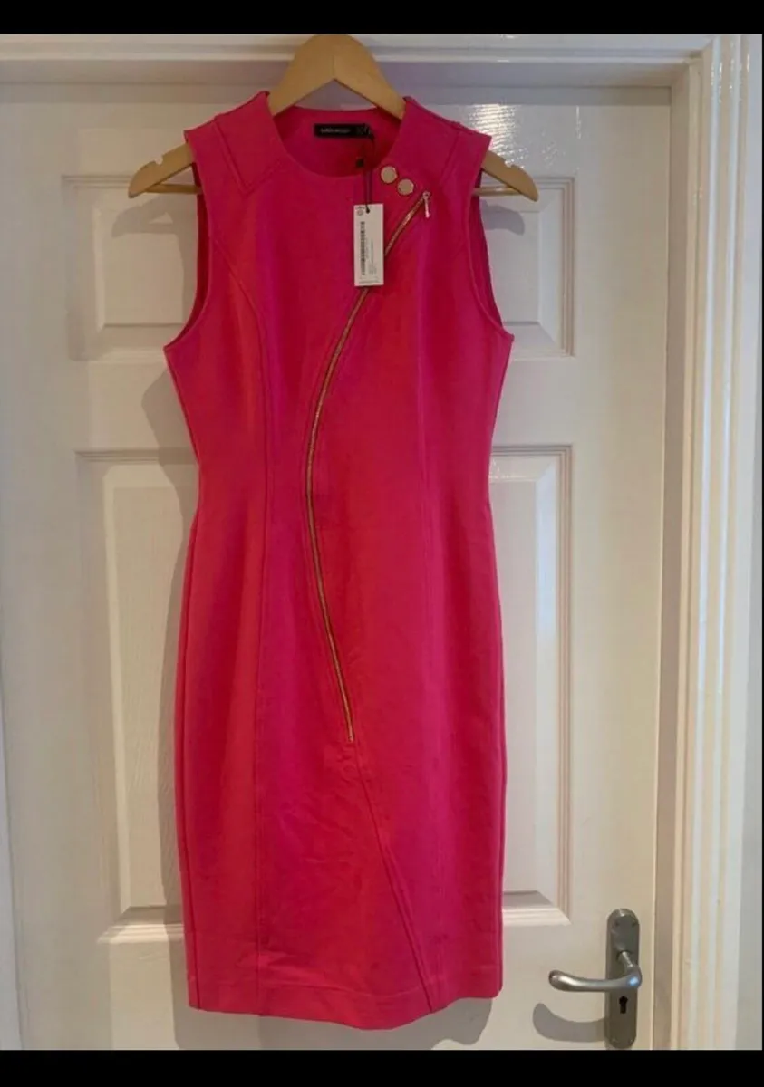 Karen millen - 10. Oasis/ Gallery - 14 - Image 3