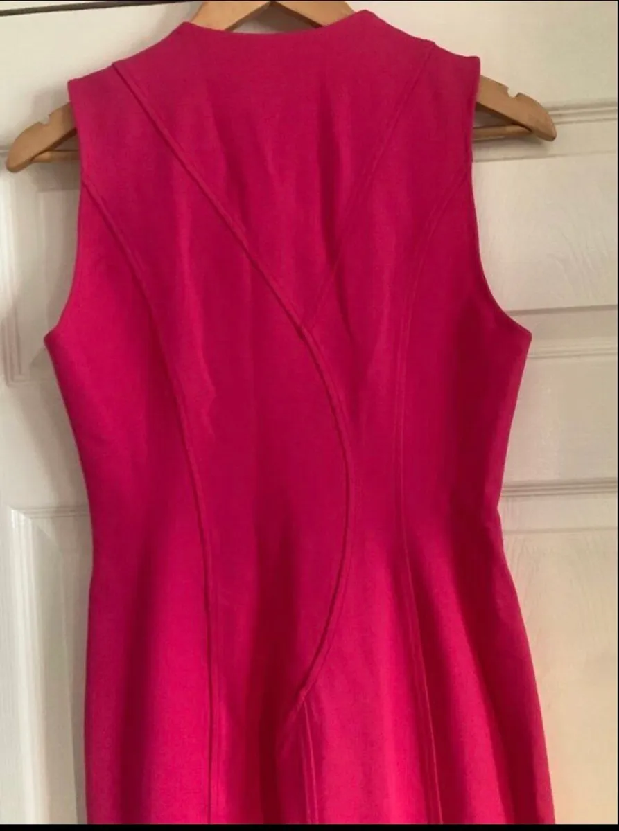 Karen millen - 10. Oasis/ Gallery - 14 - Image 4