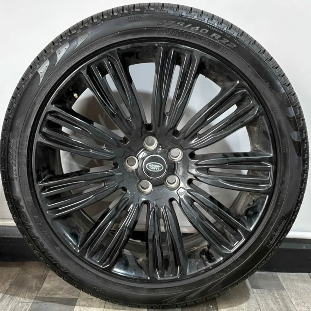 22" Genuine RANGE ROVER SPORT Alloy Wheels & Tyres - Image 4