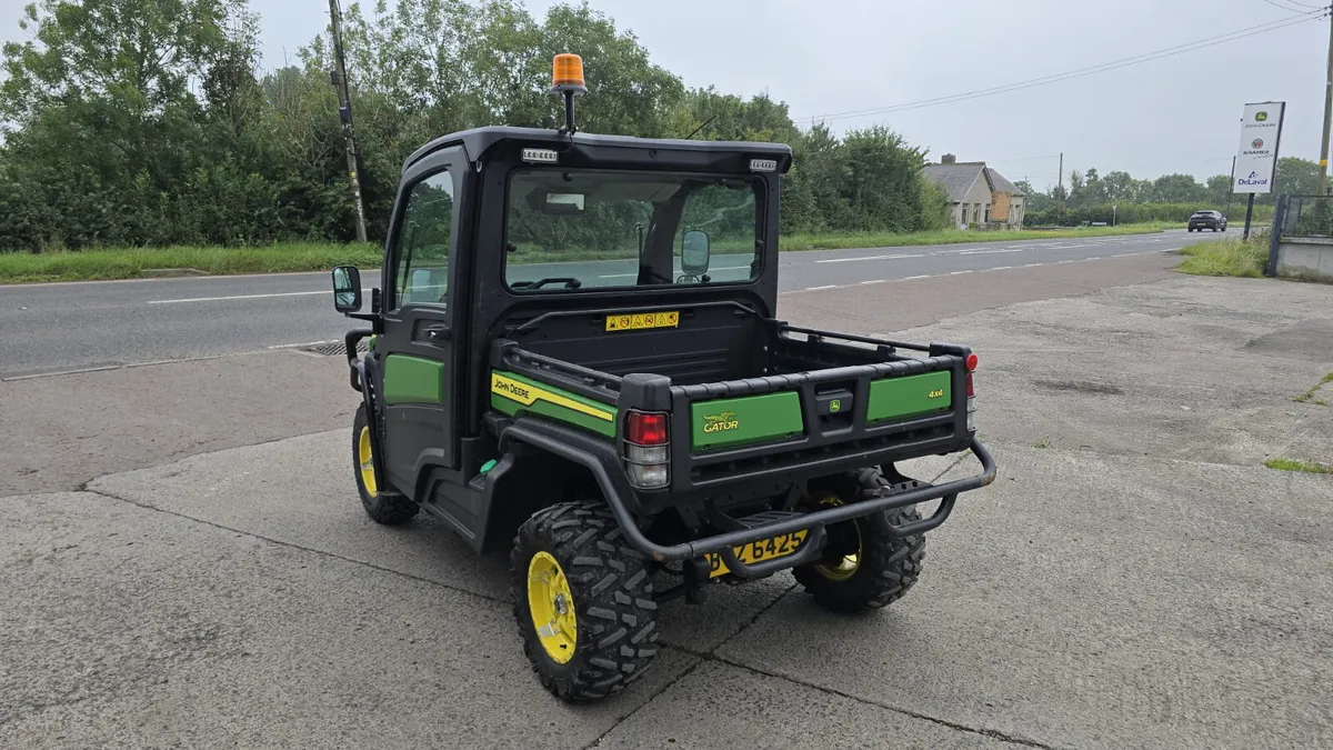John Deere XUV 865M Gator (2022) - Image 4