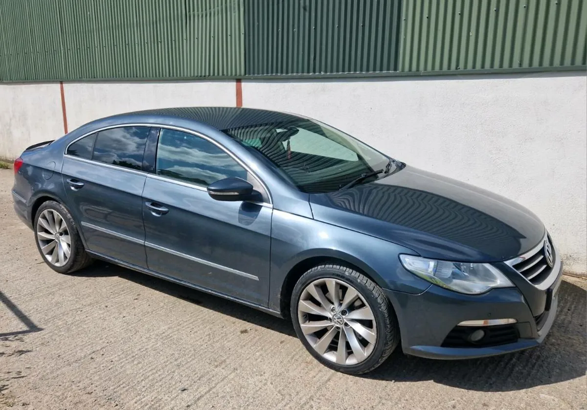 2010 Volkswagen CC Breaking - Image 1