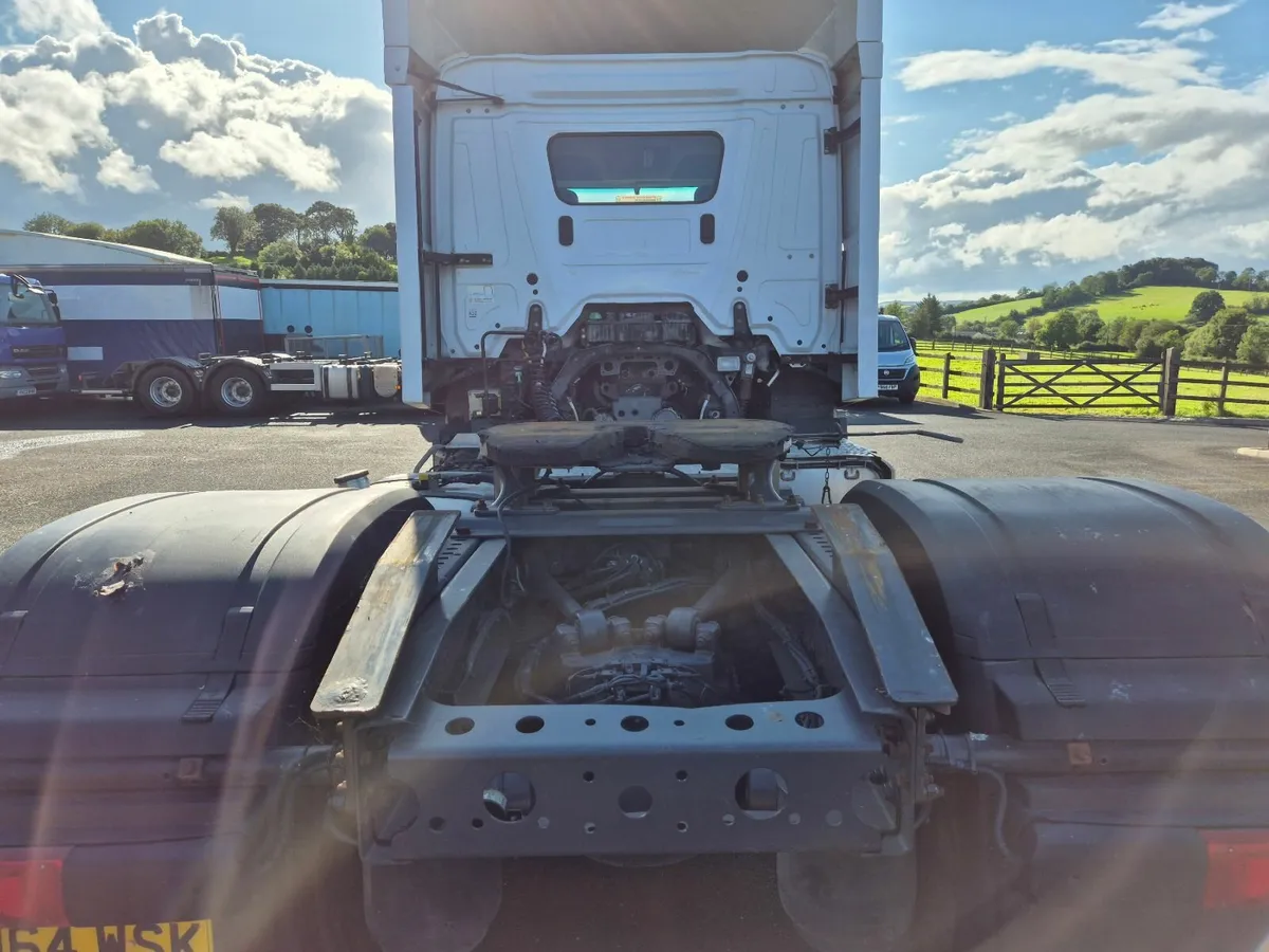 2014 Merc Actros 1834 4x2 350000kms - Image 4