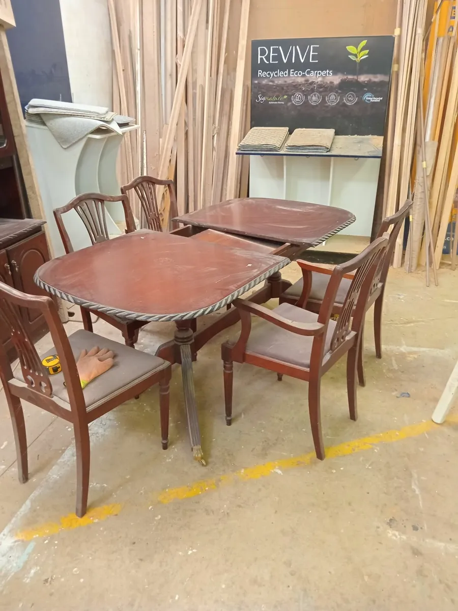 Dining table and 6 chairs