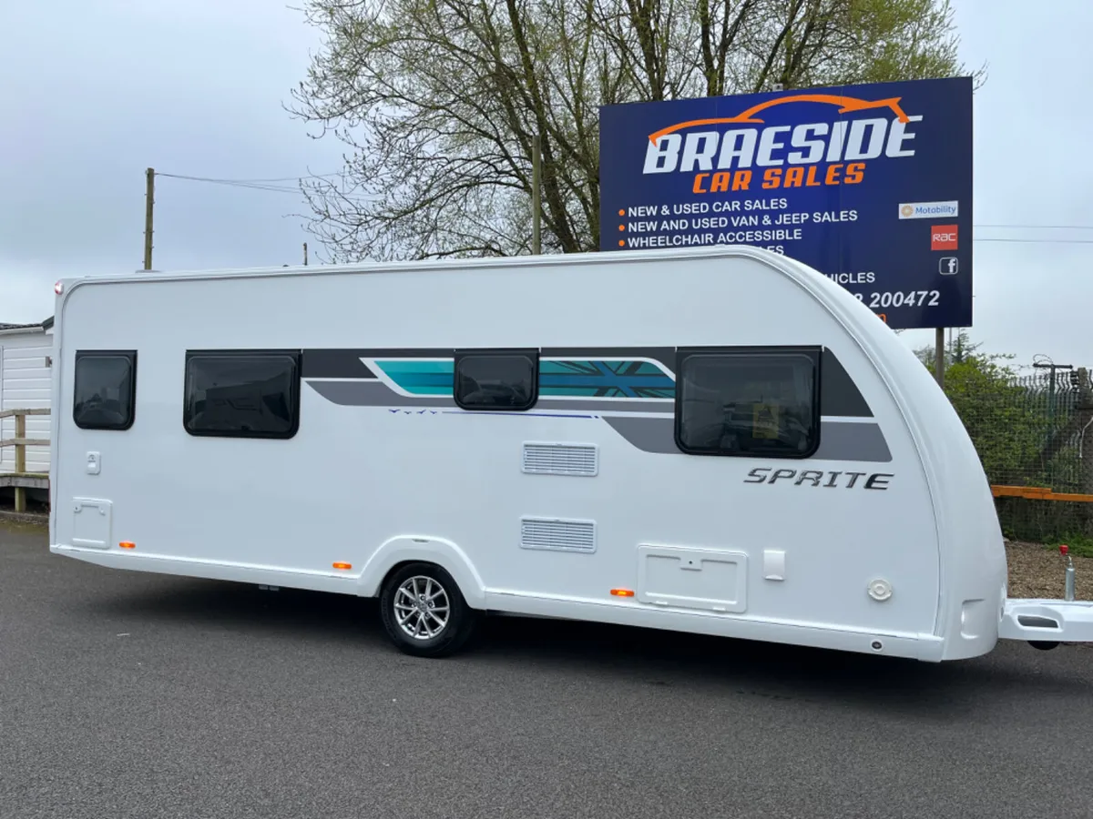 2023 SWIFT MAJOR 4 SB ISLSND BED 4/5 BERTH CARAVAN - Image 2