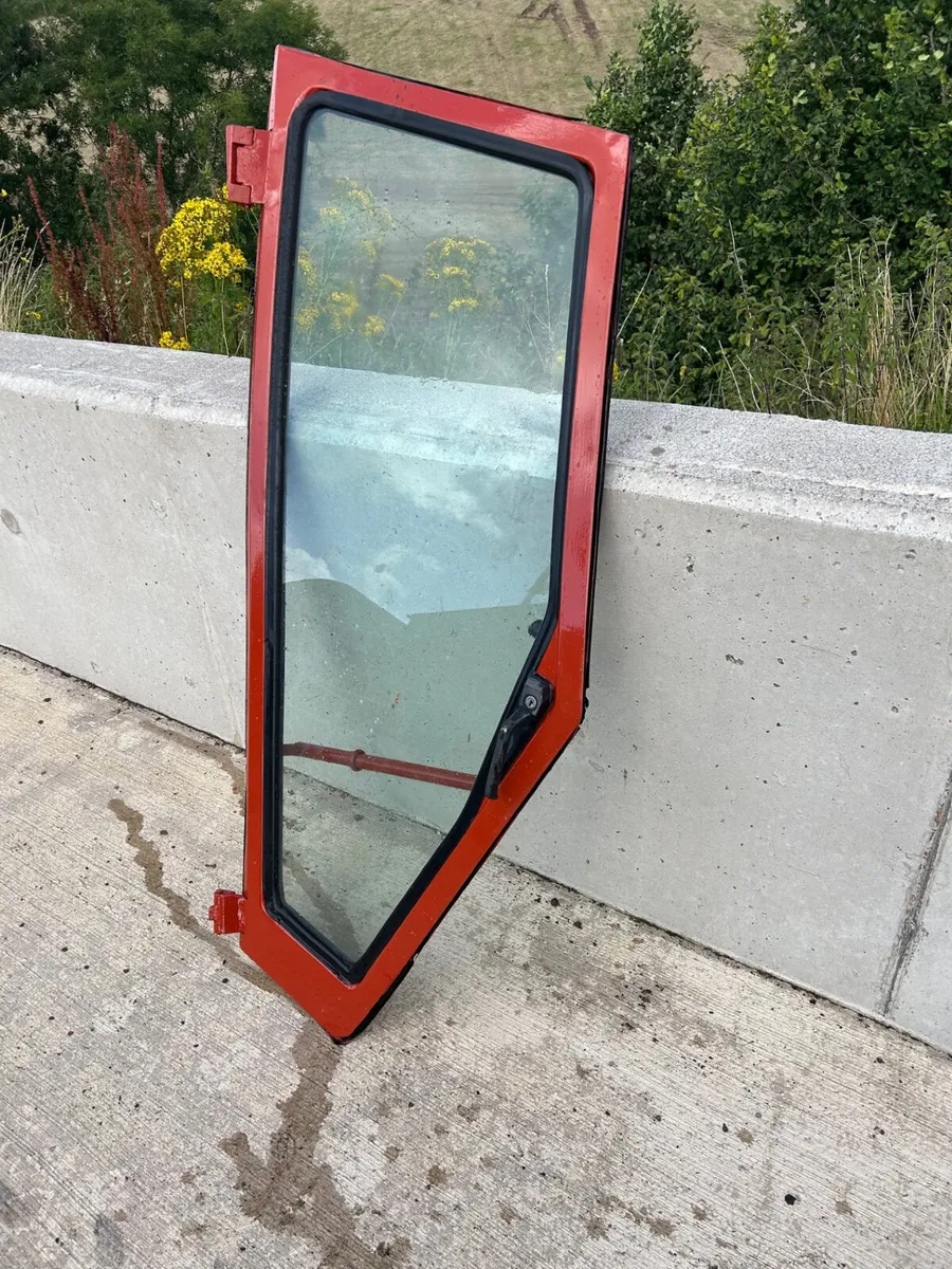 Fiat Super Comfort Cab Right Side Door - Image 2