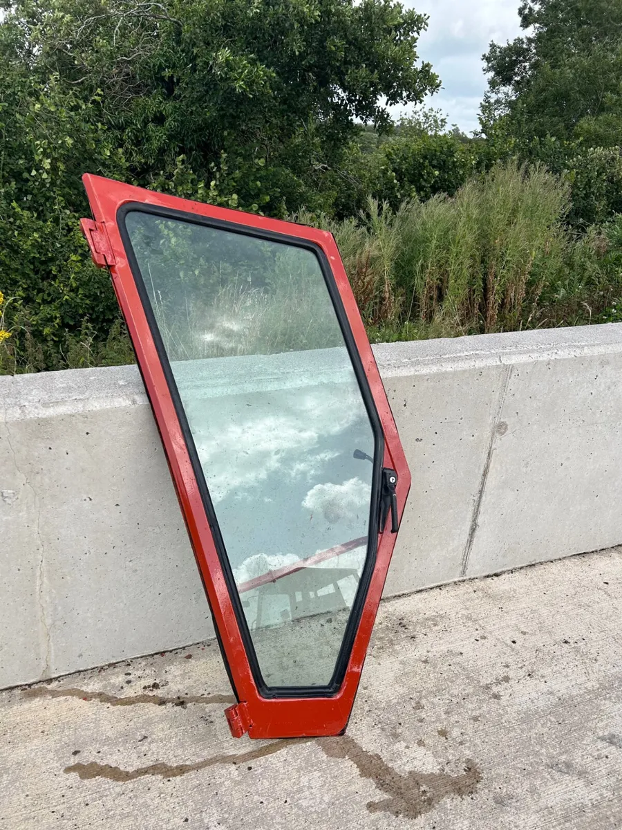 Fiat Super Comfort Cab Right Side Door - Image 1