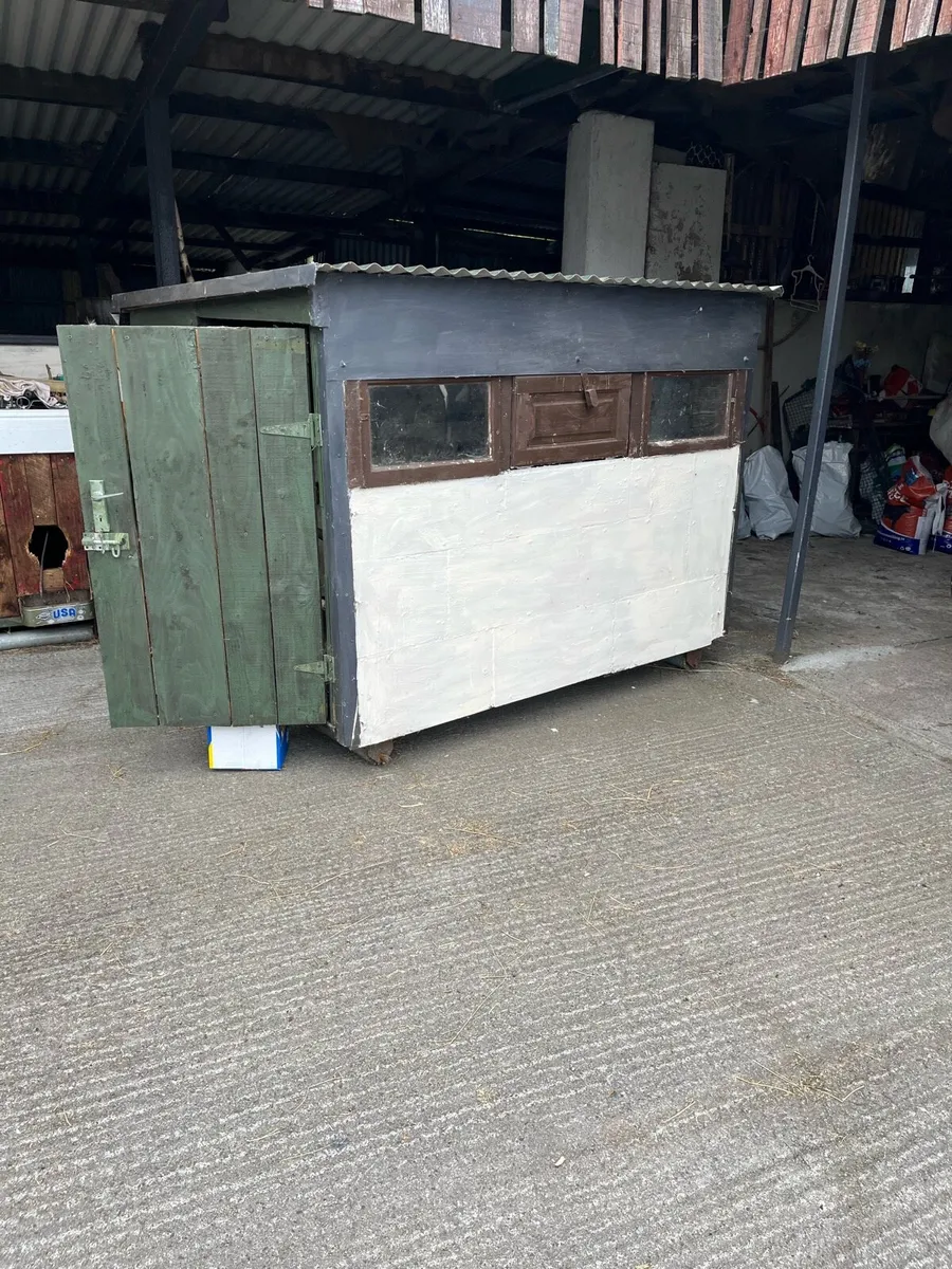 Hen boxes for sale - Image 3